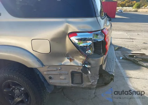 2001 Toyota Sequoia Sr5 V8 from USA, damaged, VIN 5TDZT34A21S009719